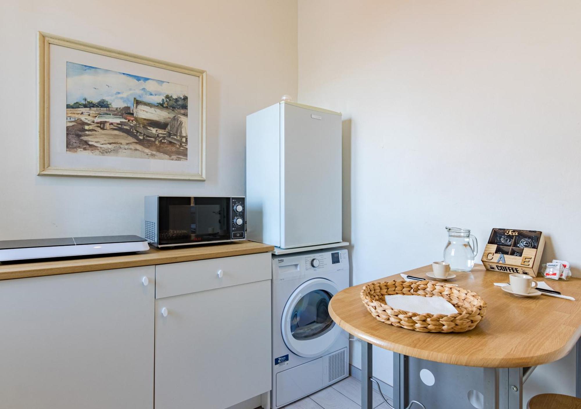 Casa Mya-Relax Al Porto, Wifi Veloce E Clima Leilighet Livorno Eksteriør bilde